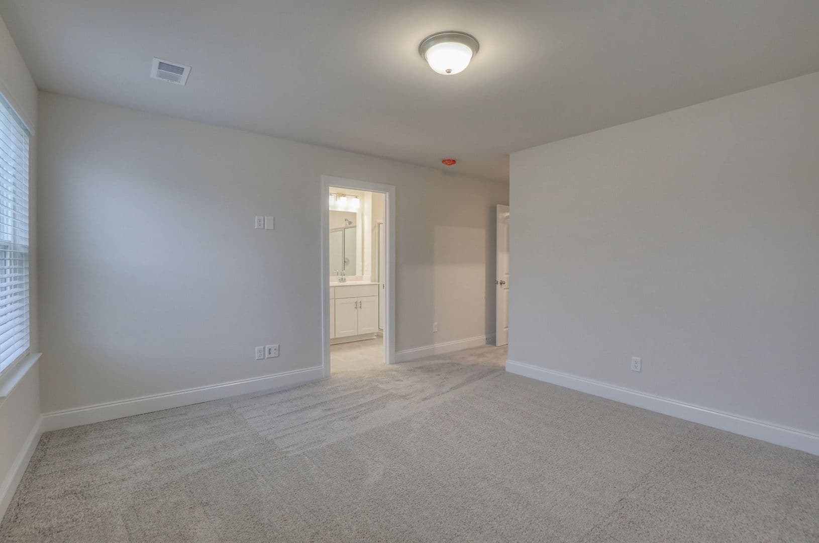 Lebanon Townhome: 1705 Tahoma Dr
