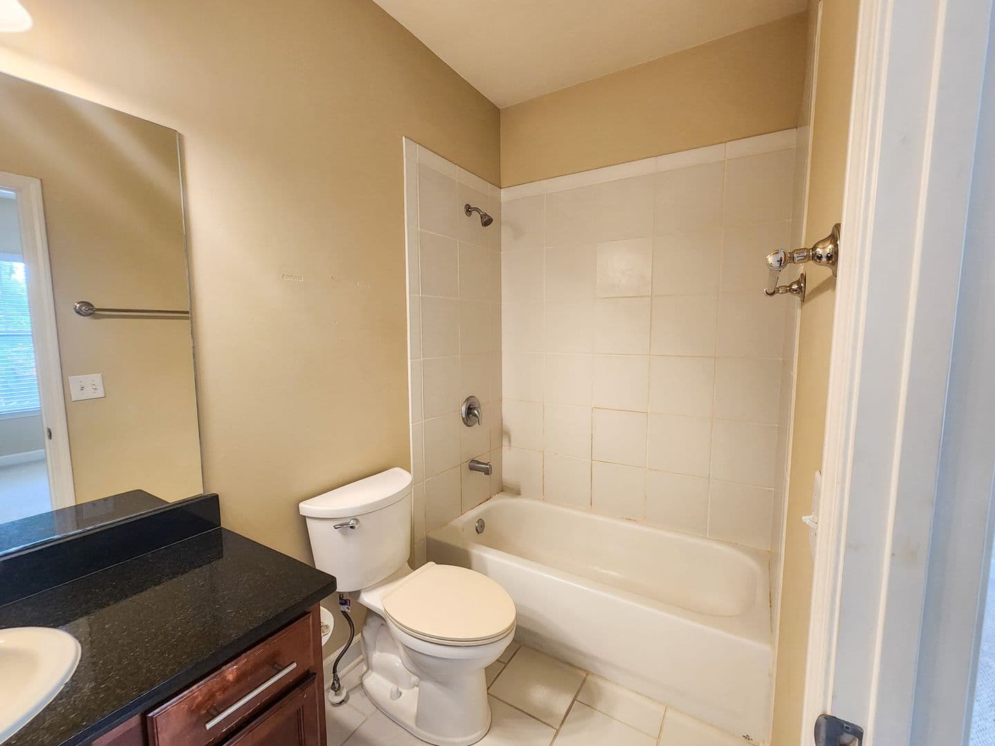 Nashville Townhome: 829 Bradford Ave