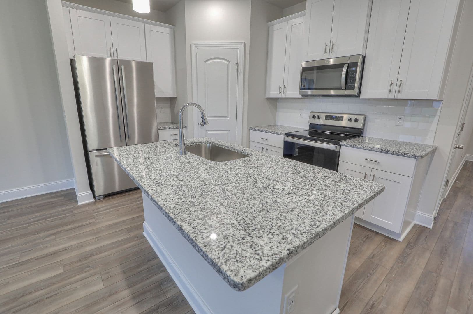 Lebanon Townhome: 1705 Tahoma Dr