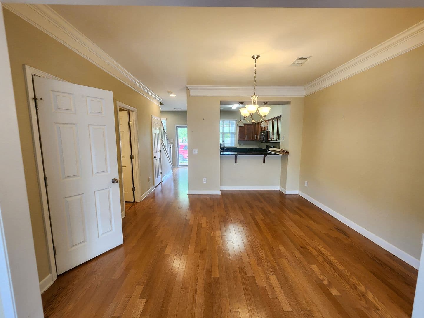 Nashville Townhome: 829 Bradford Ave
