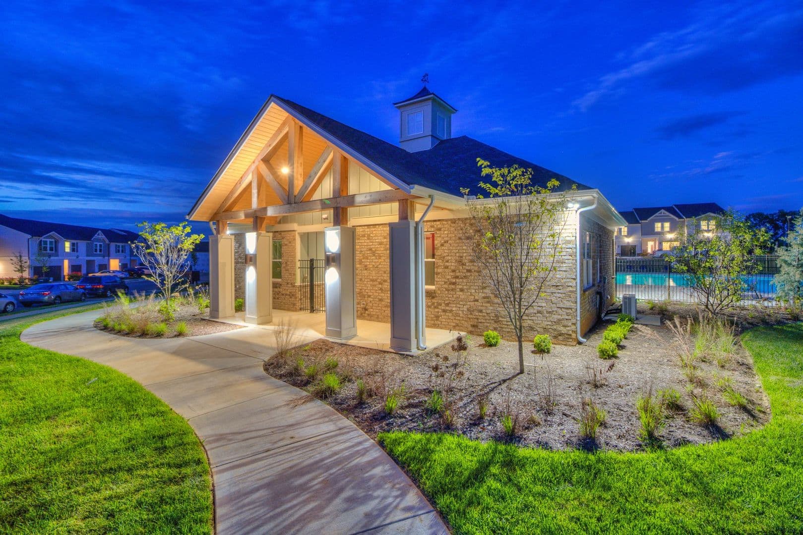 Lebanon Townhome: 1705 Tahoma Dr