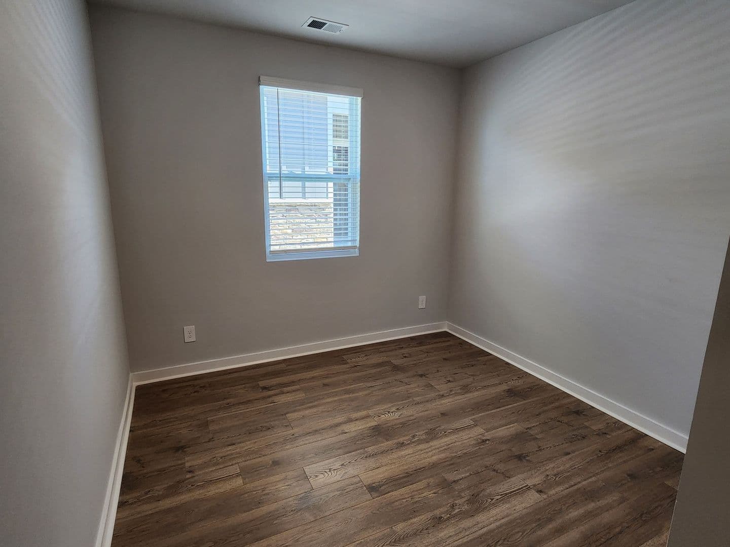 Gallatin Condo: 2021 Holmesburg Pvt Circle