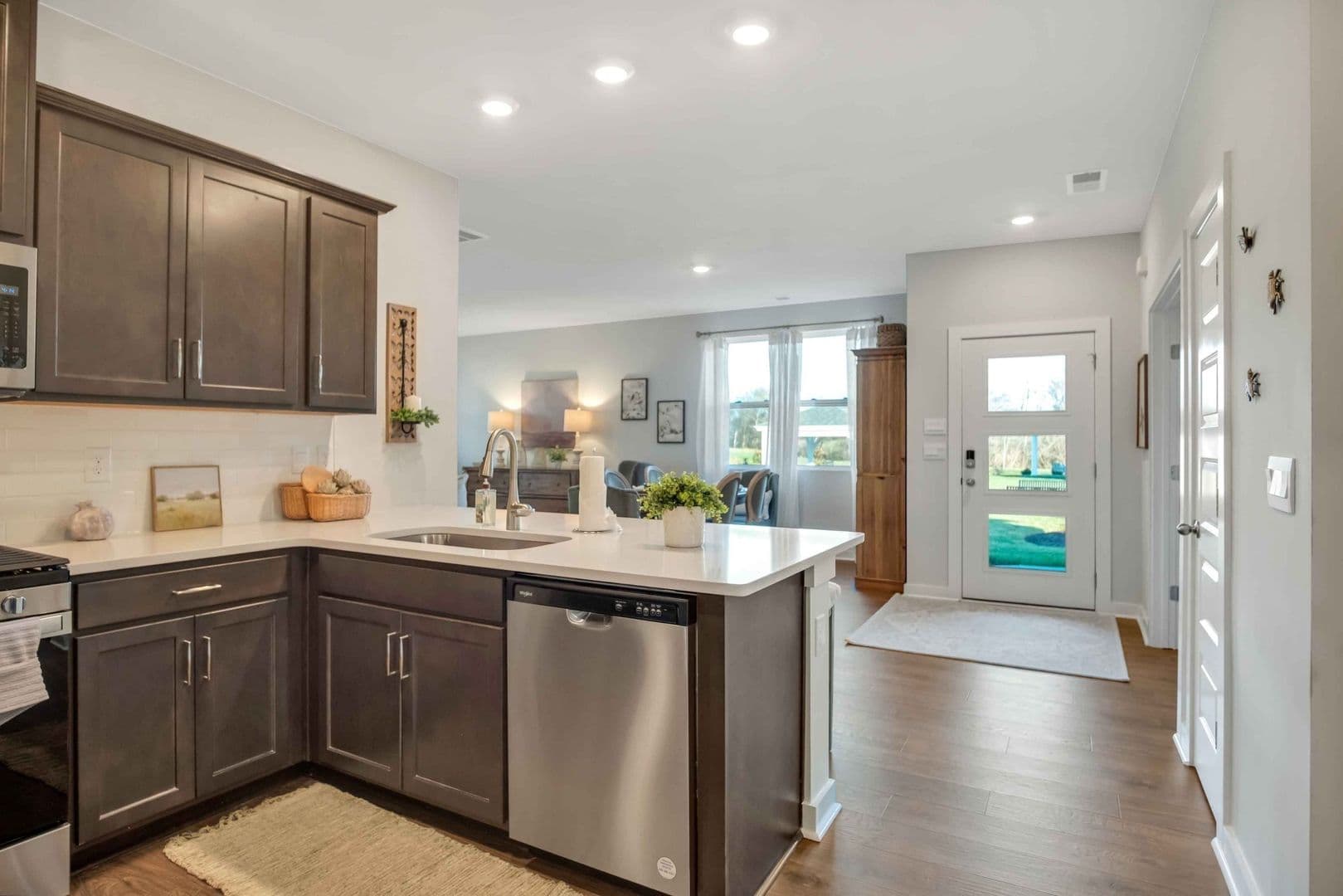 Gallatin Condo: 2021 Holmesburg Pvt Circle