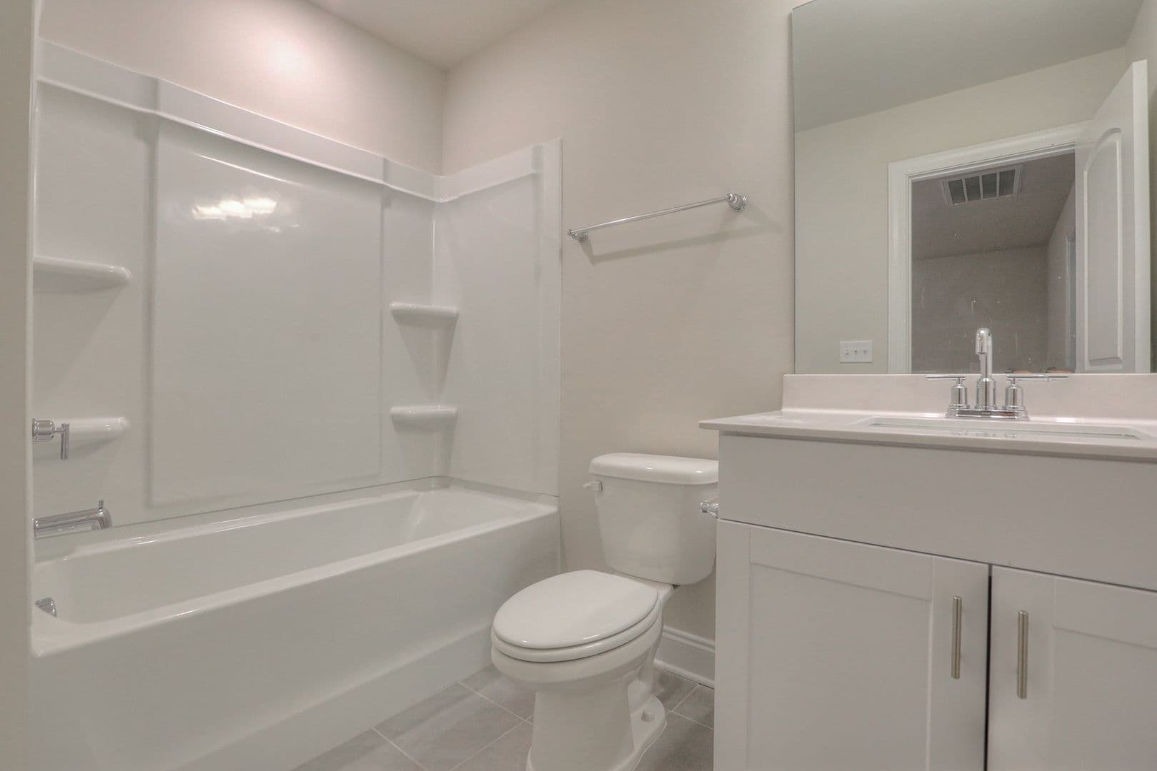 Lebanon Townhome: 1705 Tahoma Dr