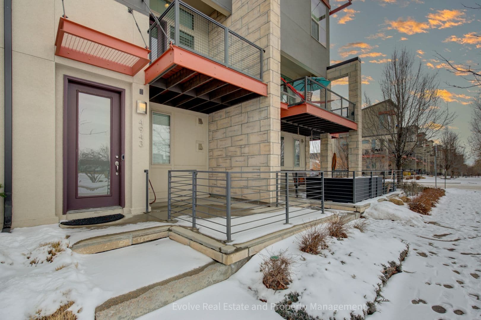 Denver House: 4943 Valentia Street