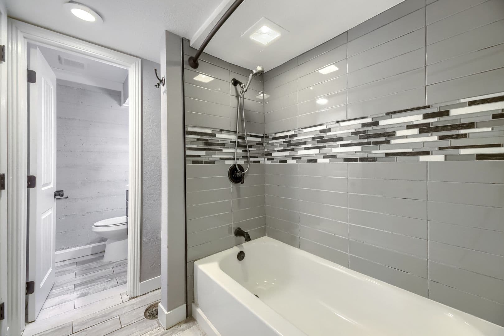 Denver House: 1314 S Meade St