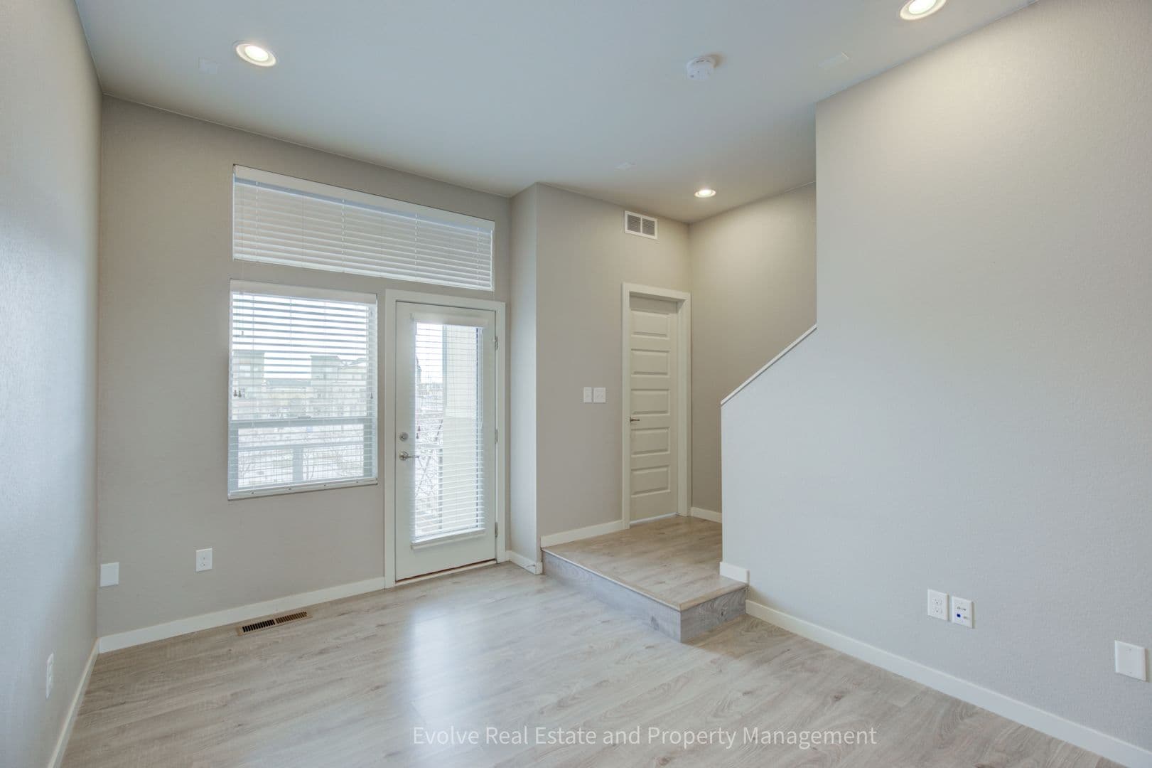 Denver House: 4943 Valentia Street