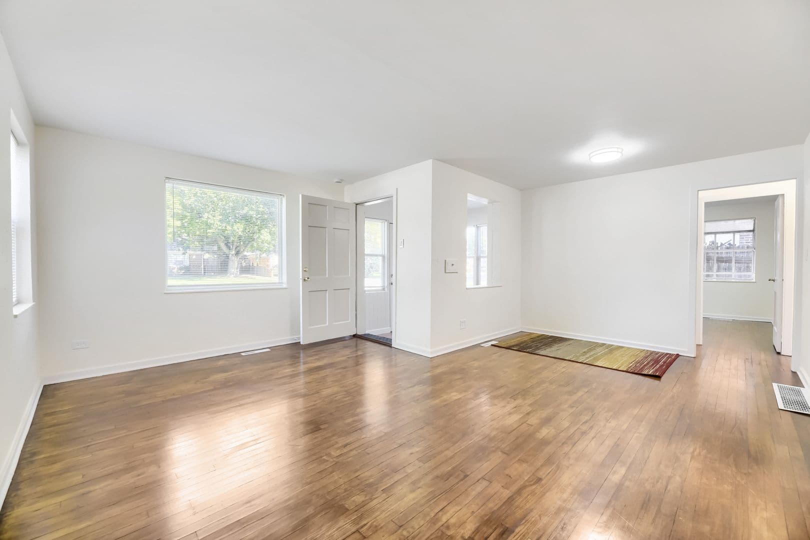 Denver House: 463 Pontiac St