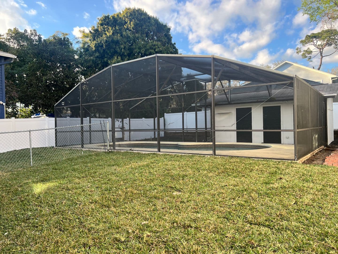 Orlando House: 1303 E Harding St