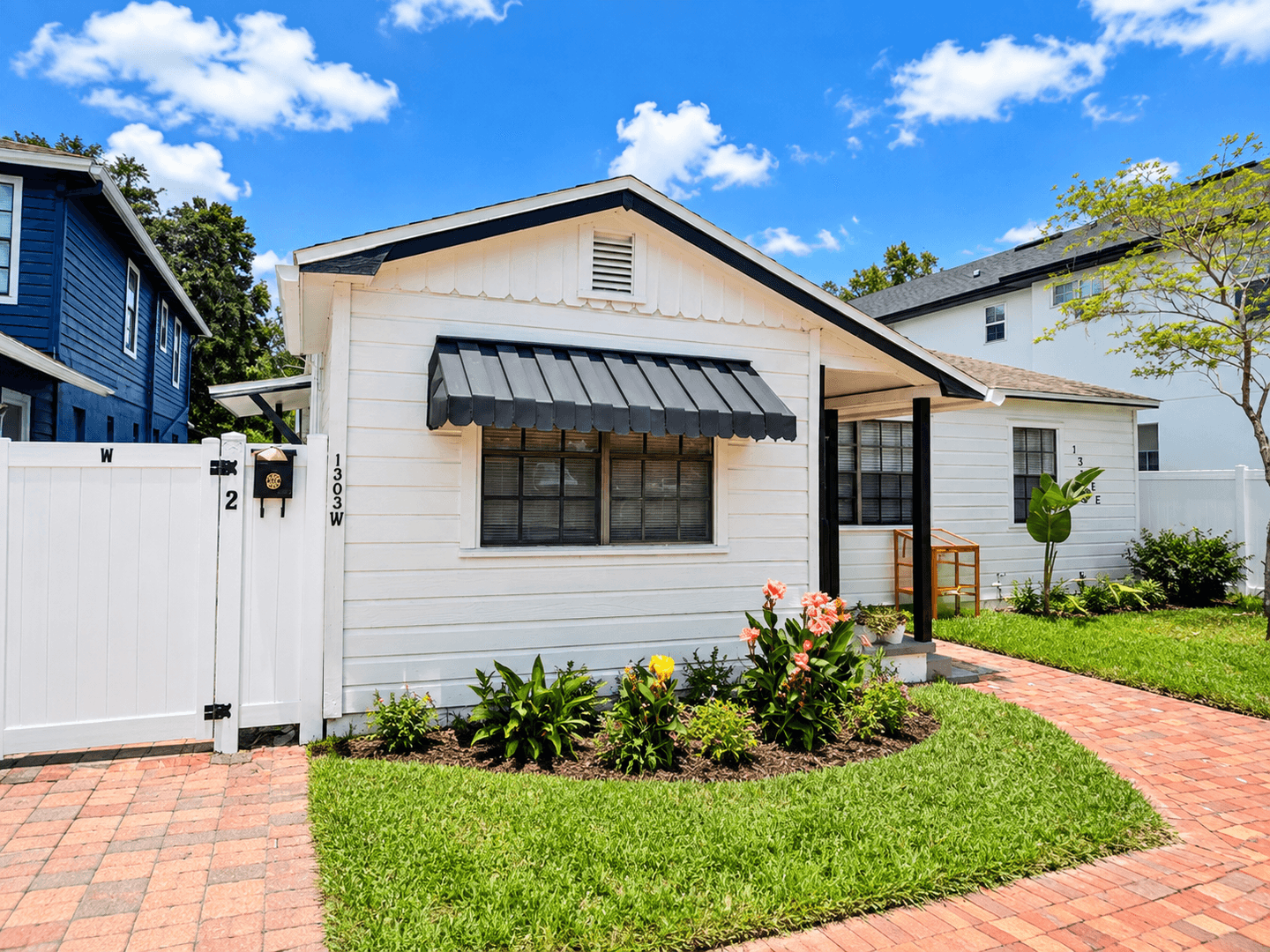 Orlando House: 1303 E Harding St