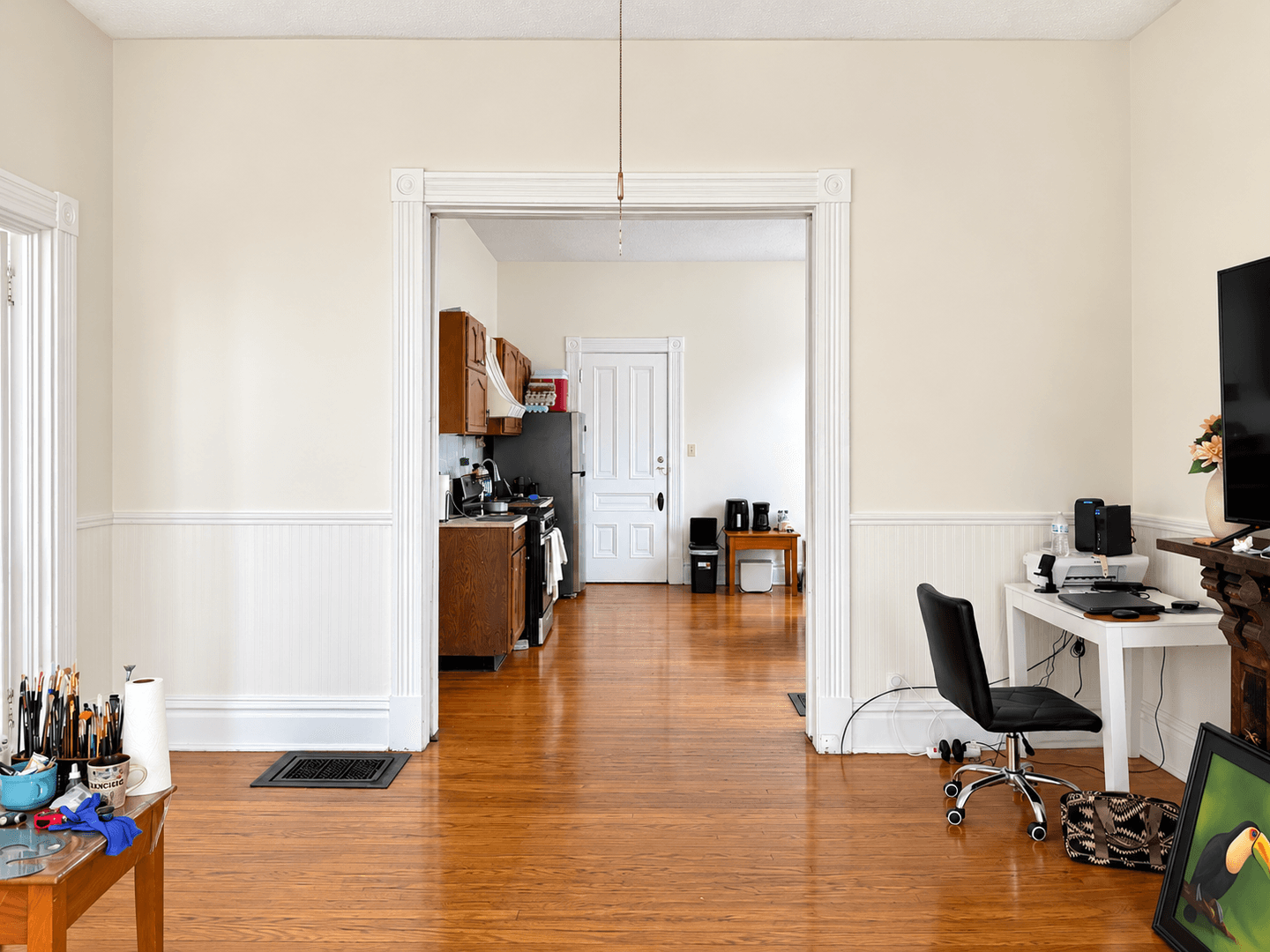 EVANSVILLE Apartment: 931 SE 8th ST.