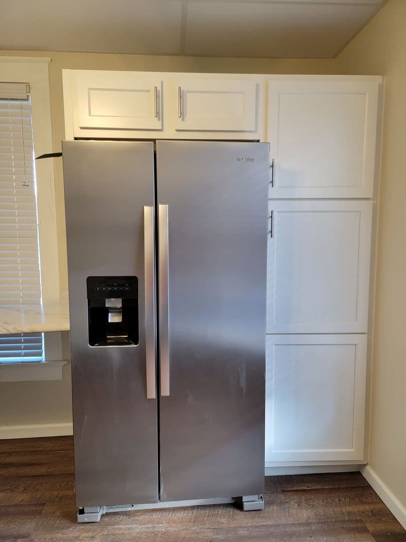 Evansville Apartment: 322 SE 1st St