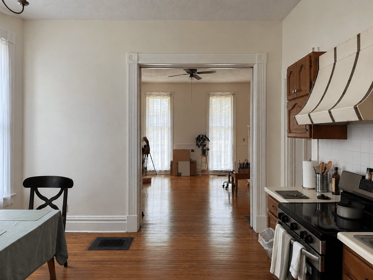 EVANSVILLE Apartment: 931 SE 8th ST.