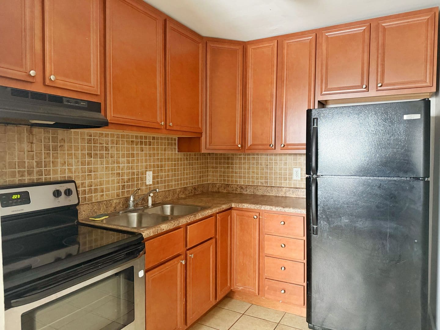 Newburgh Apartment: 700 Village Ln