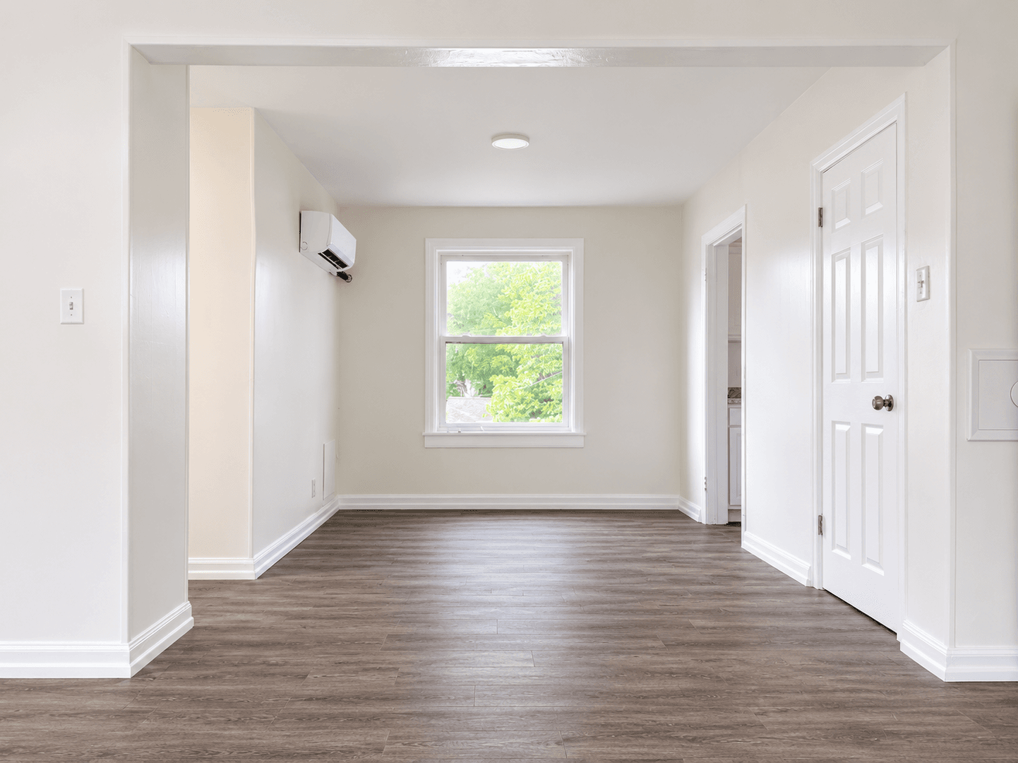 Evansville Apartment: 1510 SE Riverside Dr