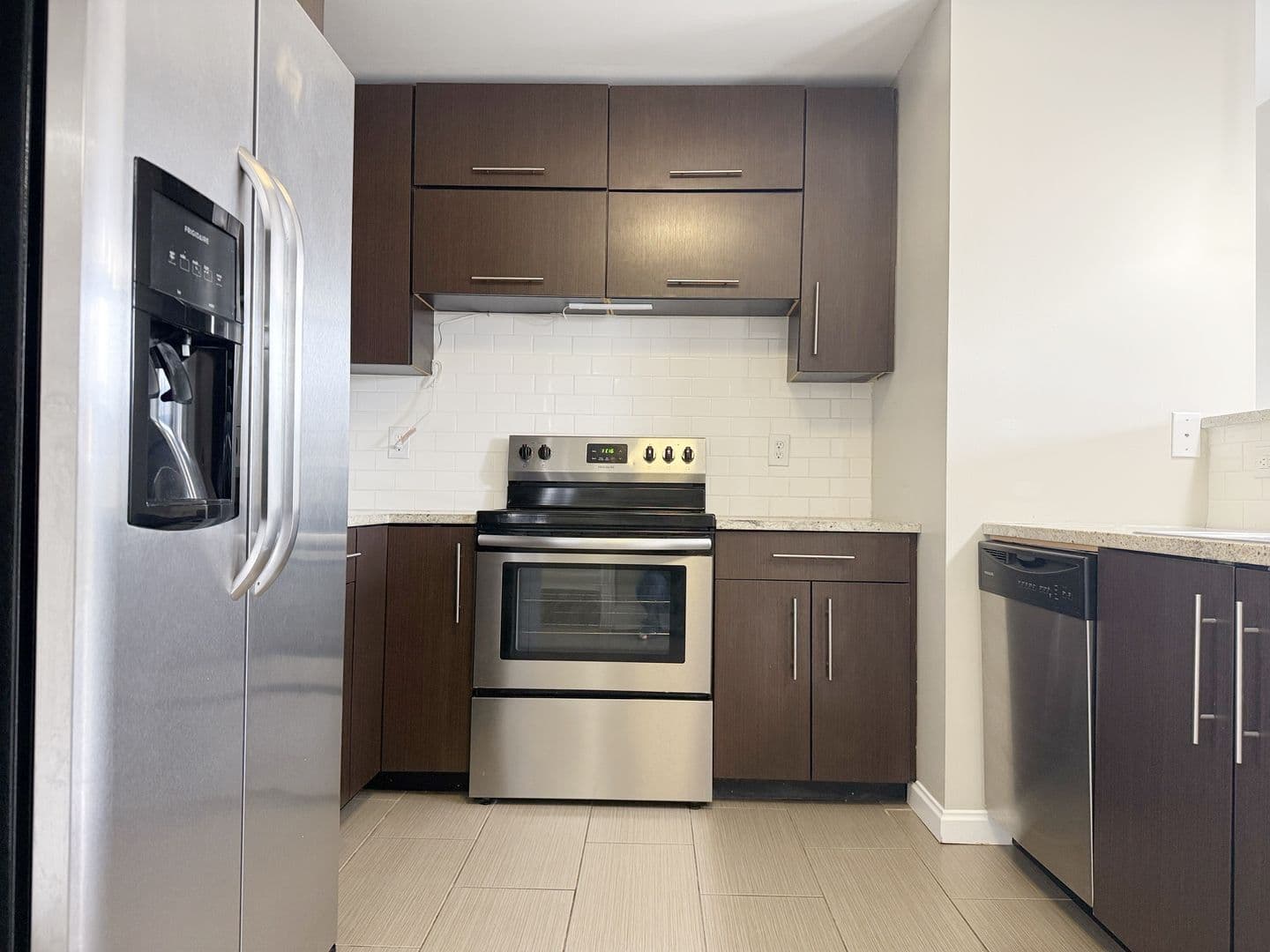 Evansville Apartment: 329 Main St