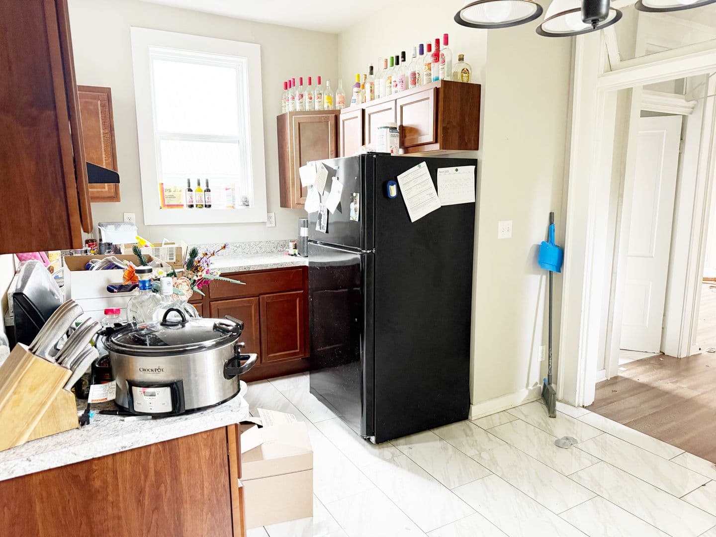 Evansville Apartment: 28 E. Powell Ave.