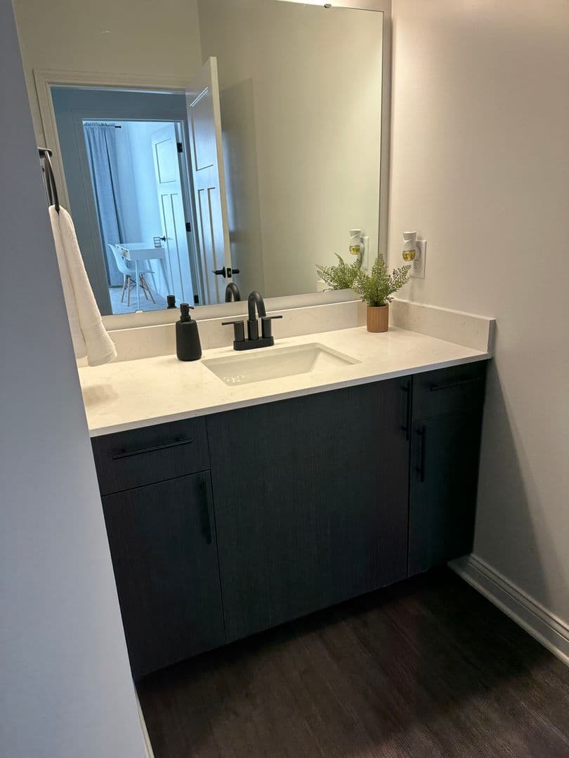 Whitestown Apartment: 5821 Elevated Way