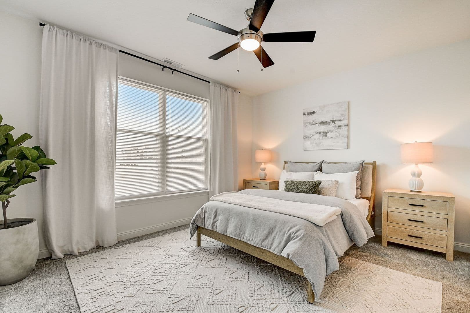 Whitestown Apartment: 5821 Elevated Way