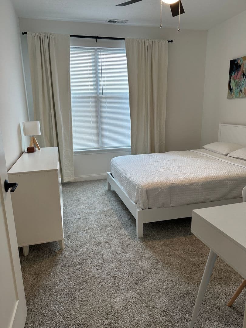 Whitestown Apartment: 5821 Elevated Way