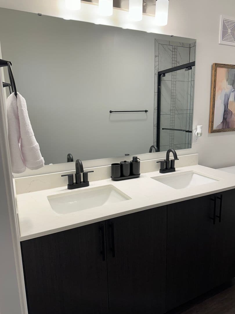 Whitestown Apartment: 5821 Elevated Way