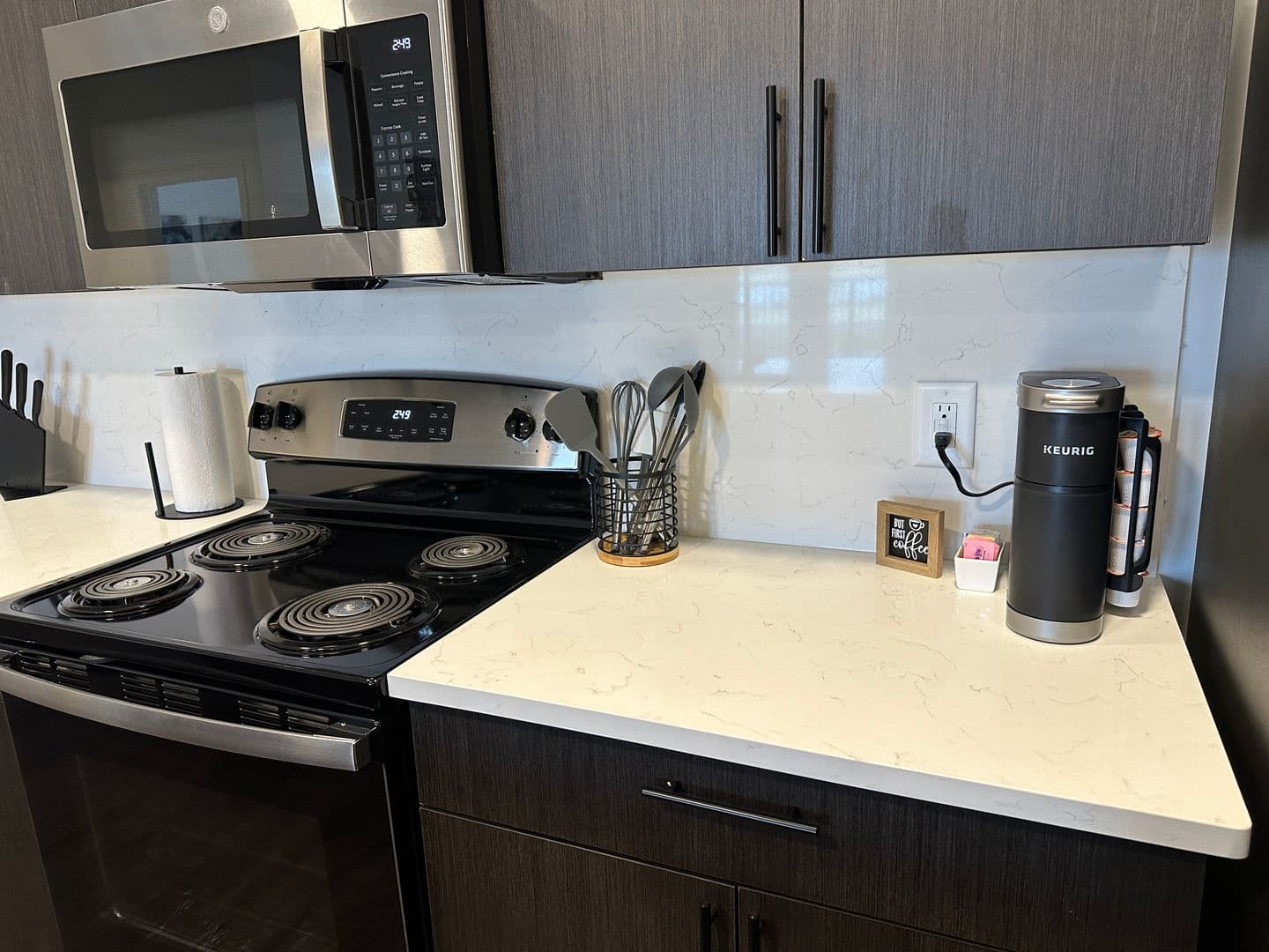 Whitestown Apartment: 5821 Elevated Way