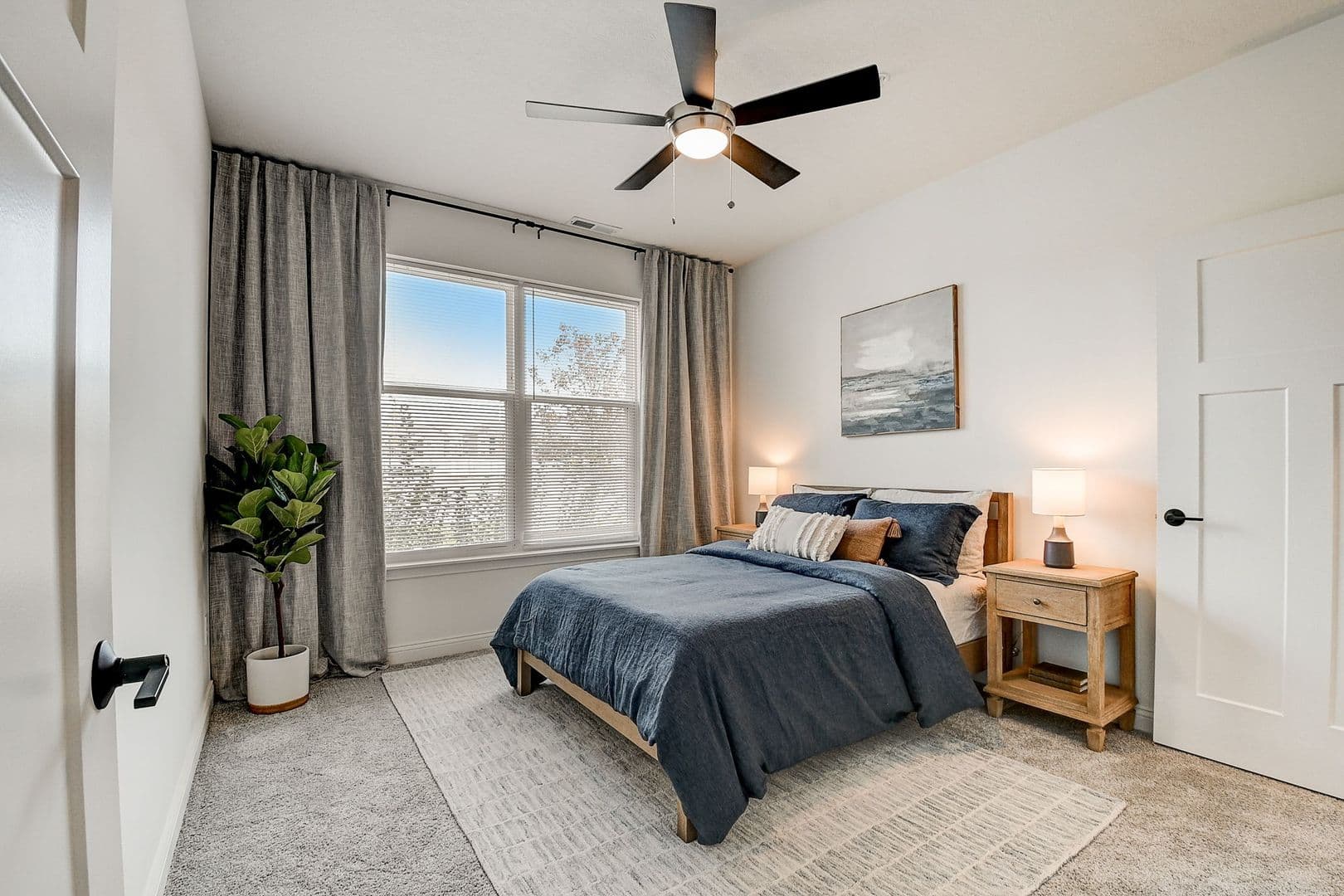 Whitestown Apartment: 5821 Elevated Way