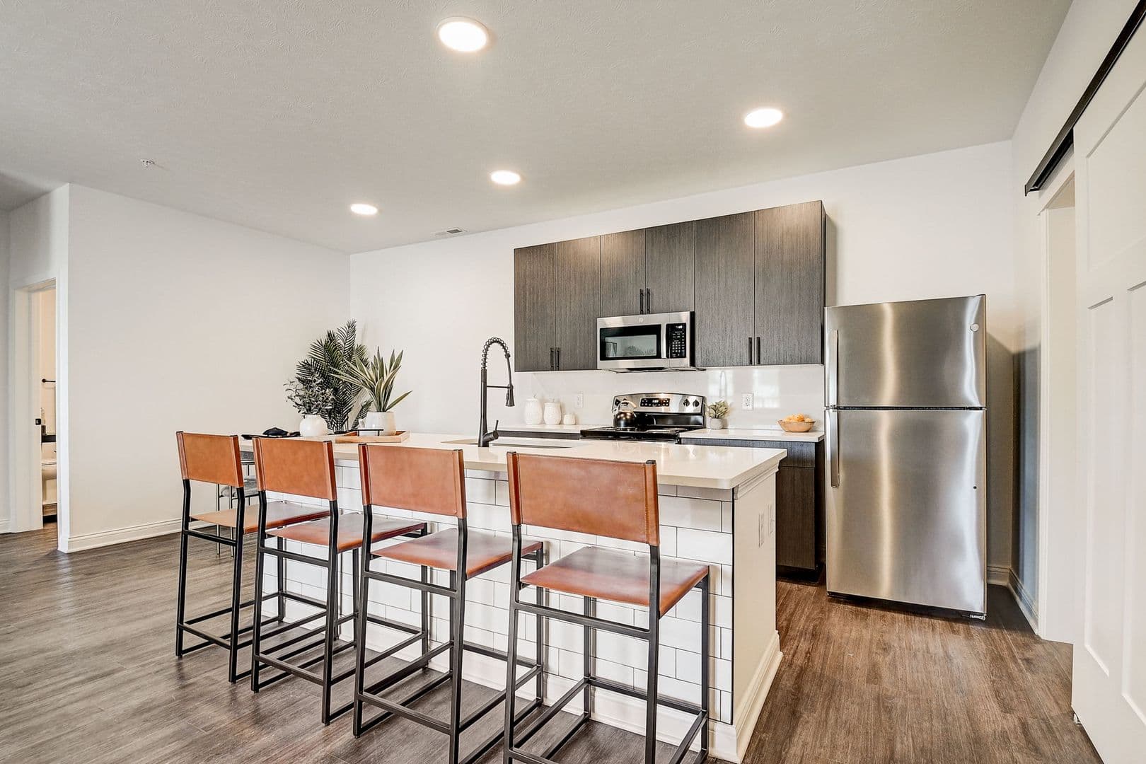 Whitestown Apartment: 5821 Elevated Way