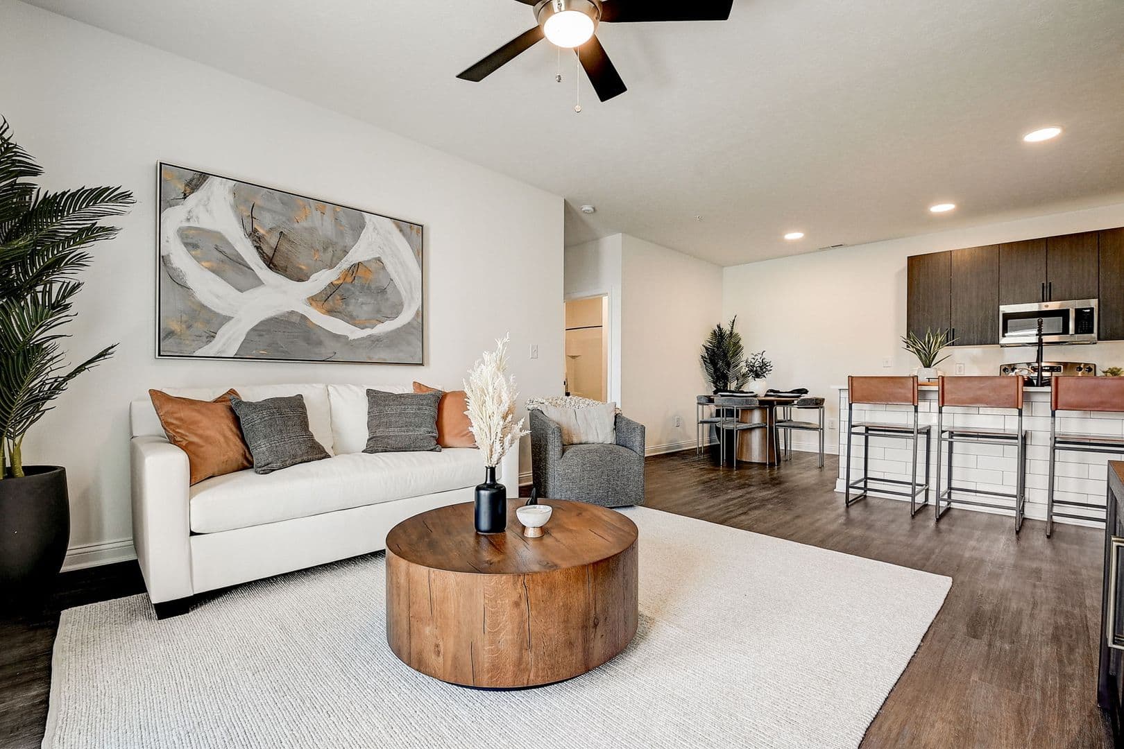 Whitestown Apartment: 5821 Elevated Way