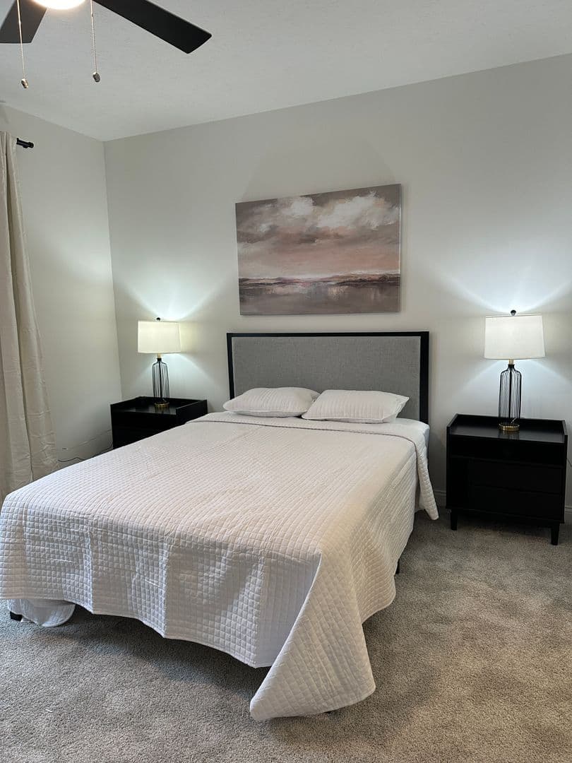 Whitestown Apartment: 5821 Elevated Way