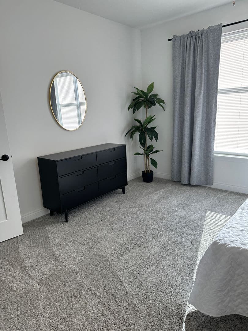 Whitestown Apartment: 5821 Elevated Way
