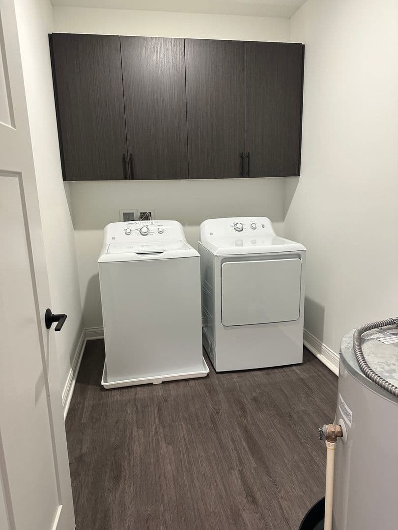 Whitestown Apartment: 5821 Elevated Way
