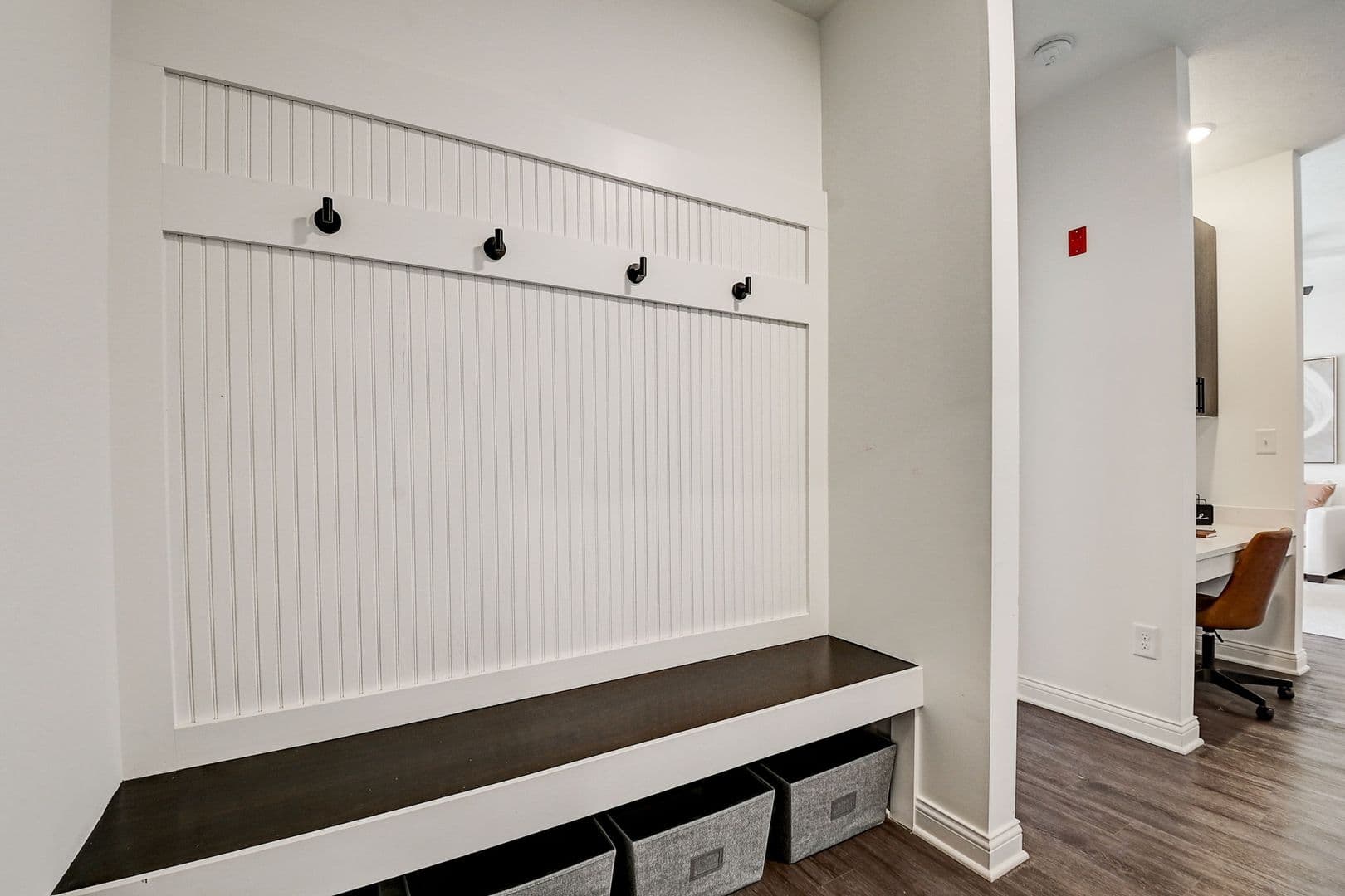 Whitestown Apartment: 5821 Elevated Way