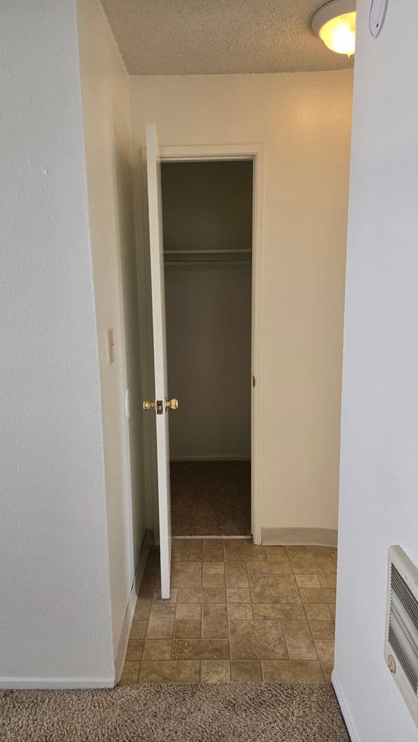 Isla Vista Apartment: 851 Camino Pescadero