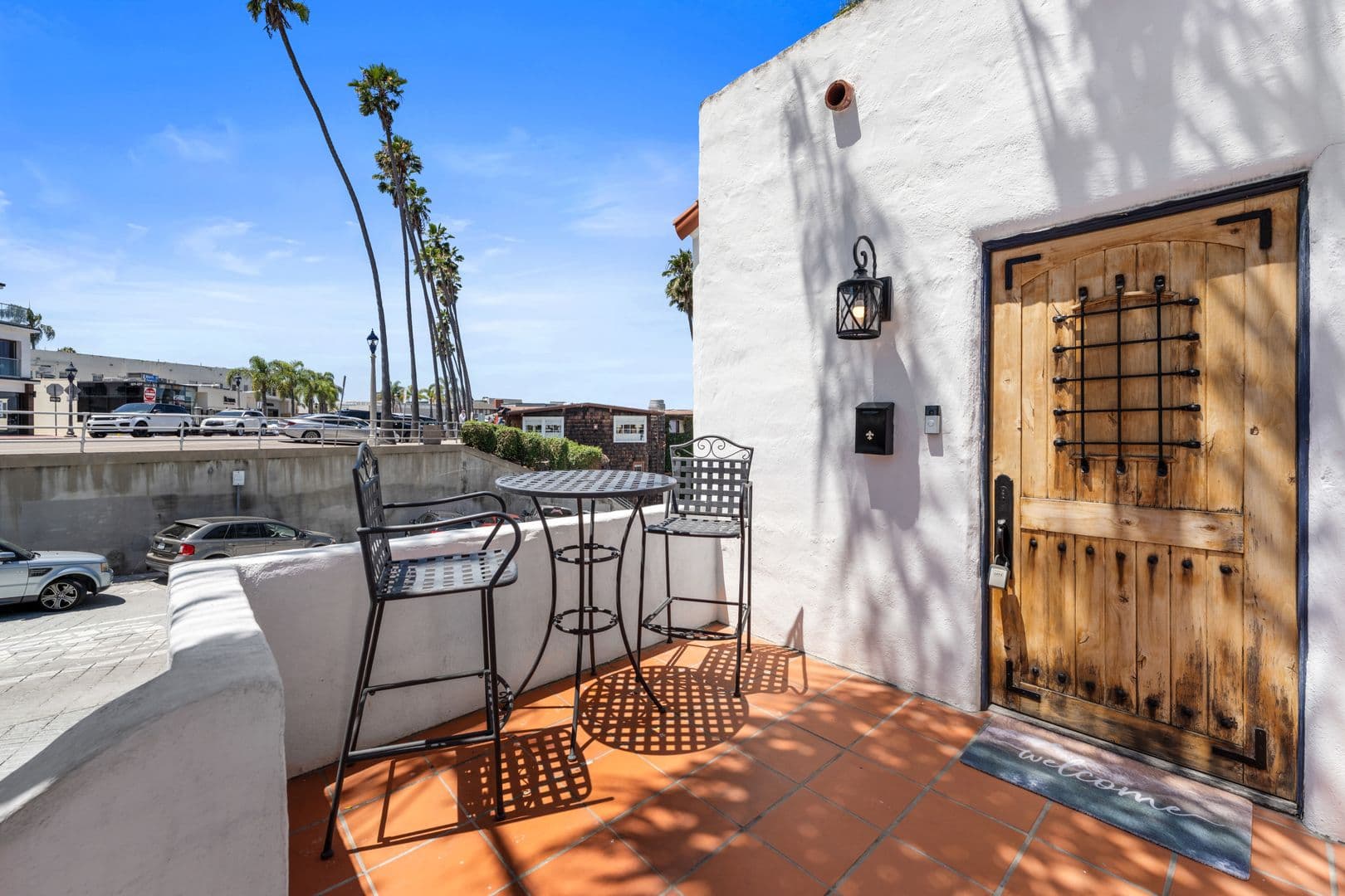 San Diego House: 1303 Cave St
