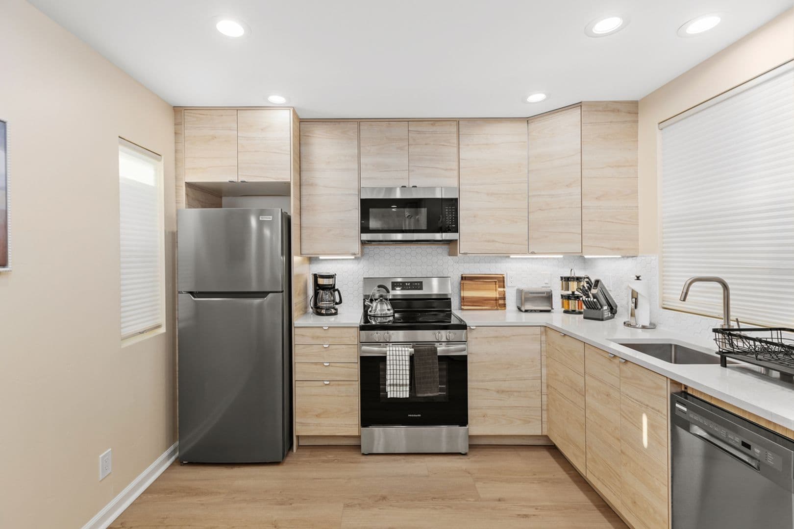 San Diego House: 3043 Oliphant St