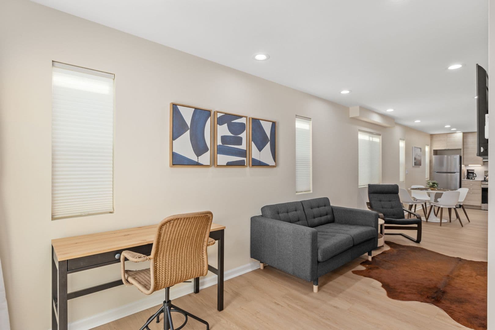San Diego House: 3043 Oliphant St