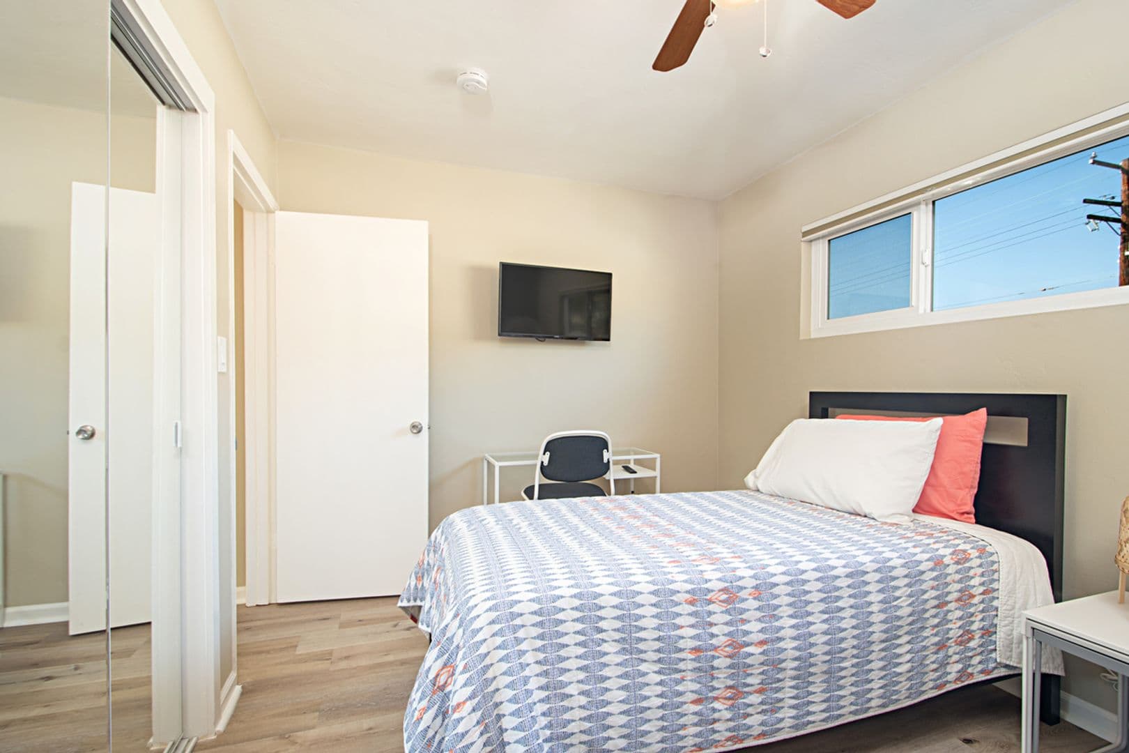 San Diego Condo: 1837 Locust Street