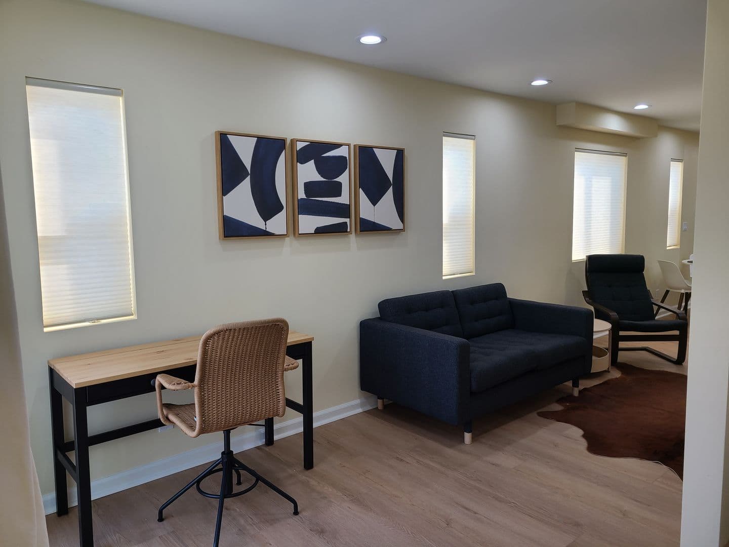 San Diego House: 3043 Oliphant St