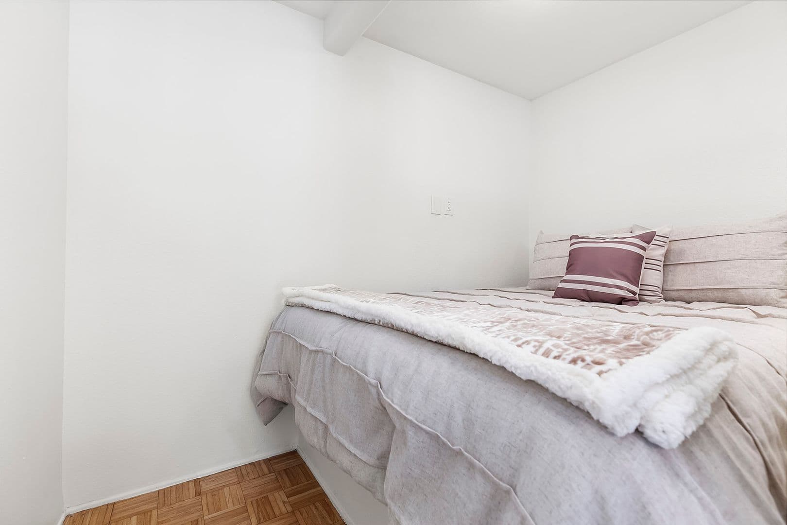 La Jolla Condo: 1311 Cave st #B