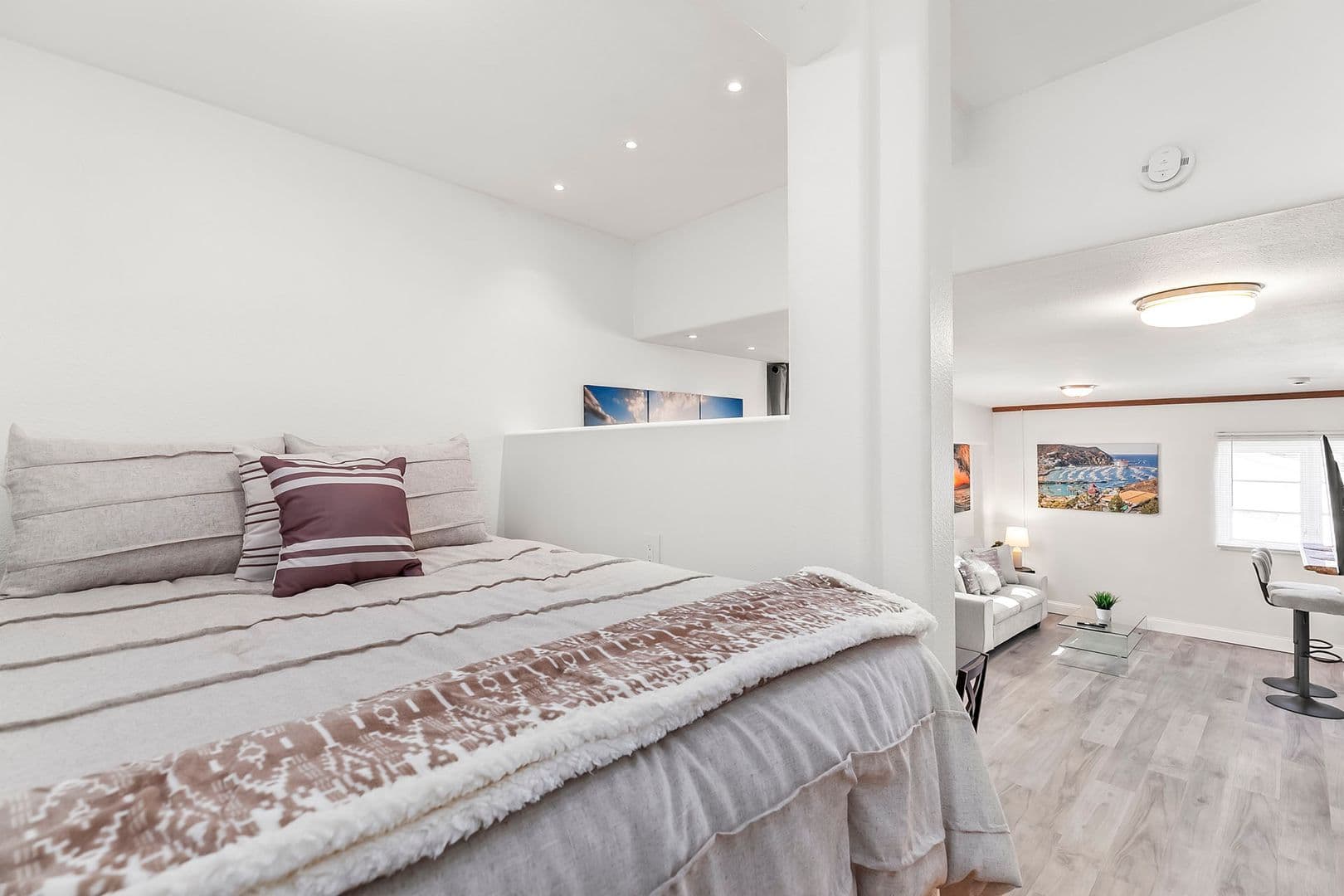 La Jolla Condo: 1311 Cave st #B