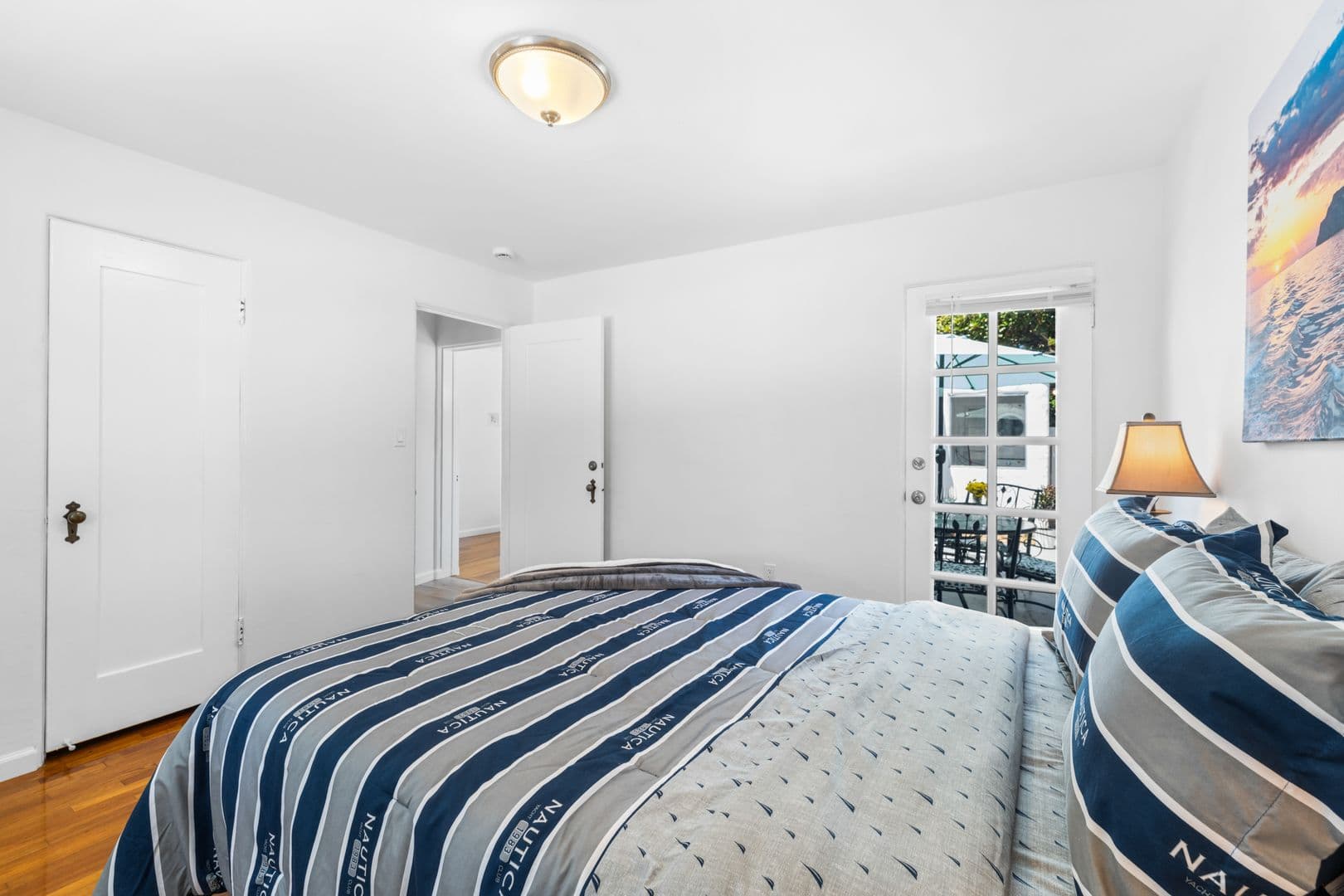 San Diego House: 1303 Cave St