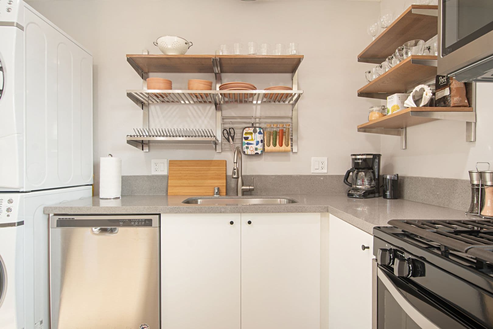 San Diego Condo: 1837 Locust Street