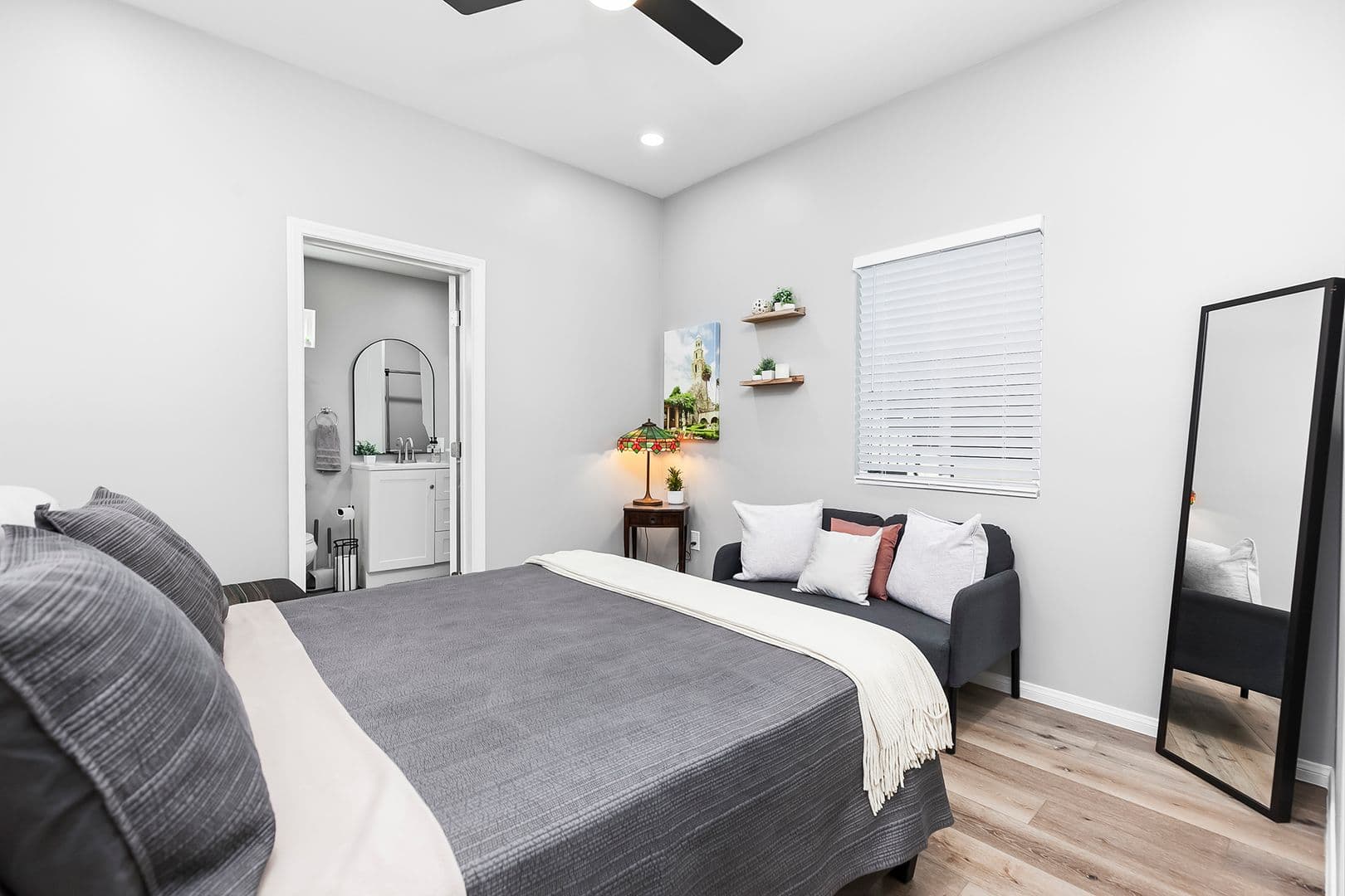 San Diego House: 2643 G St