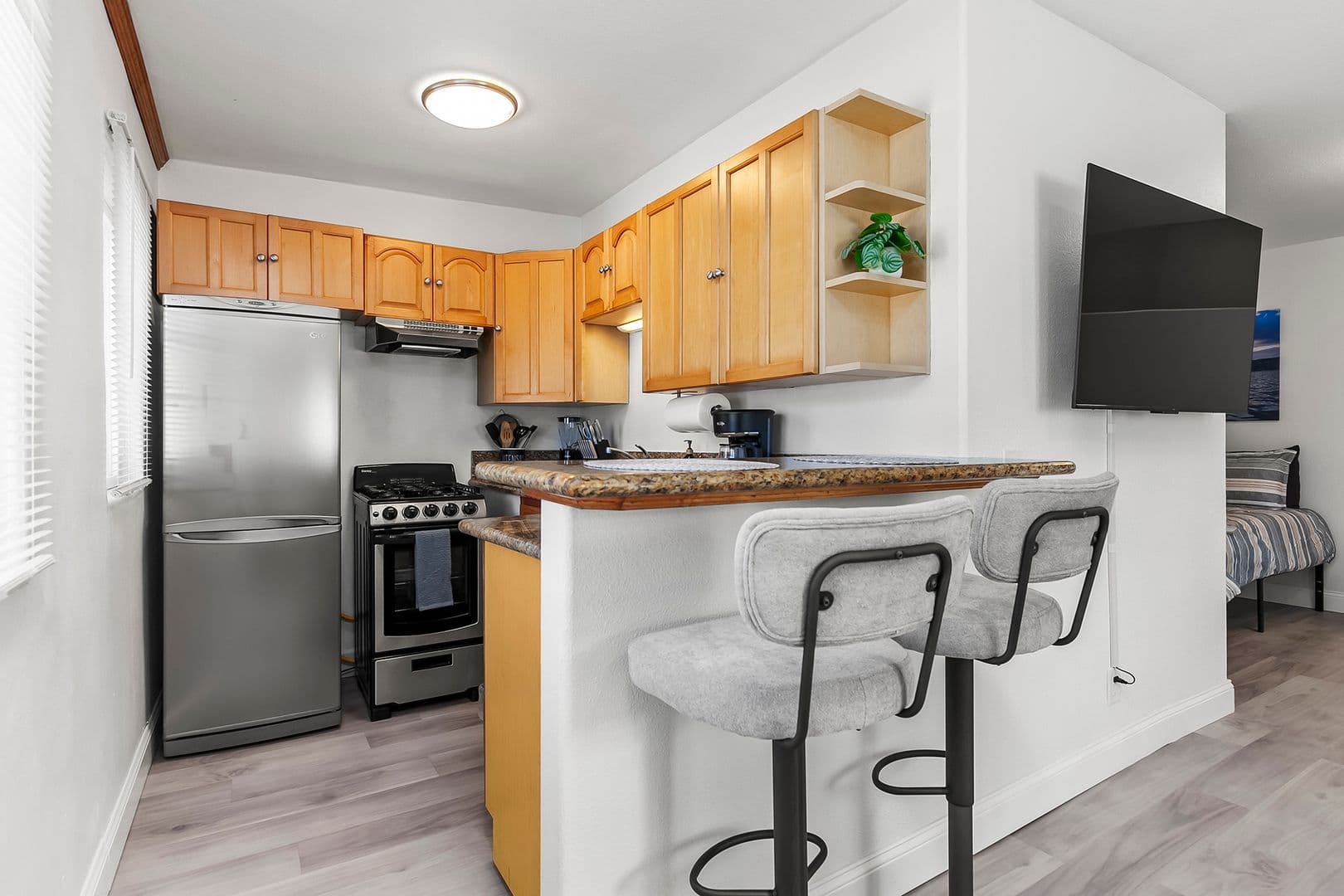 La Jolla Condo: 1311 Cave st #B