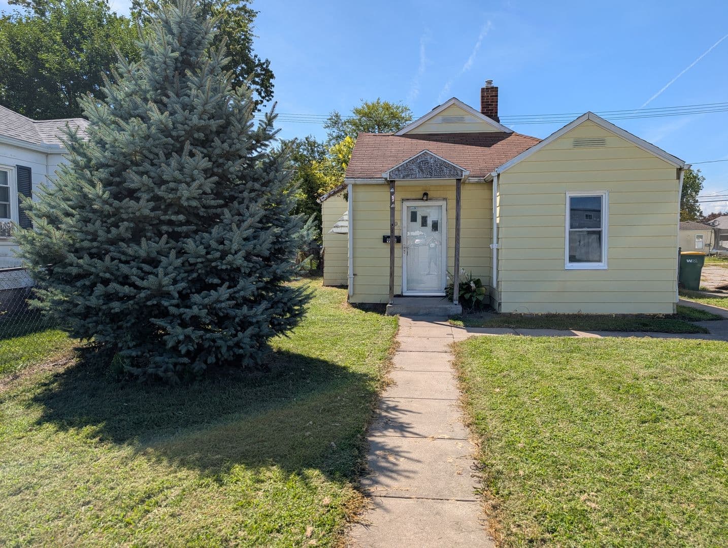 Mishawaka House: 923 S Logan St
