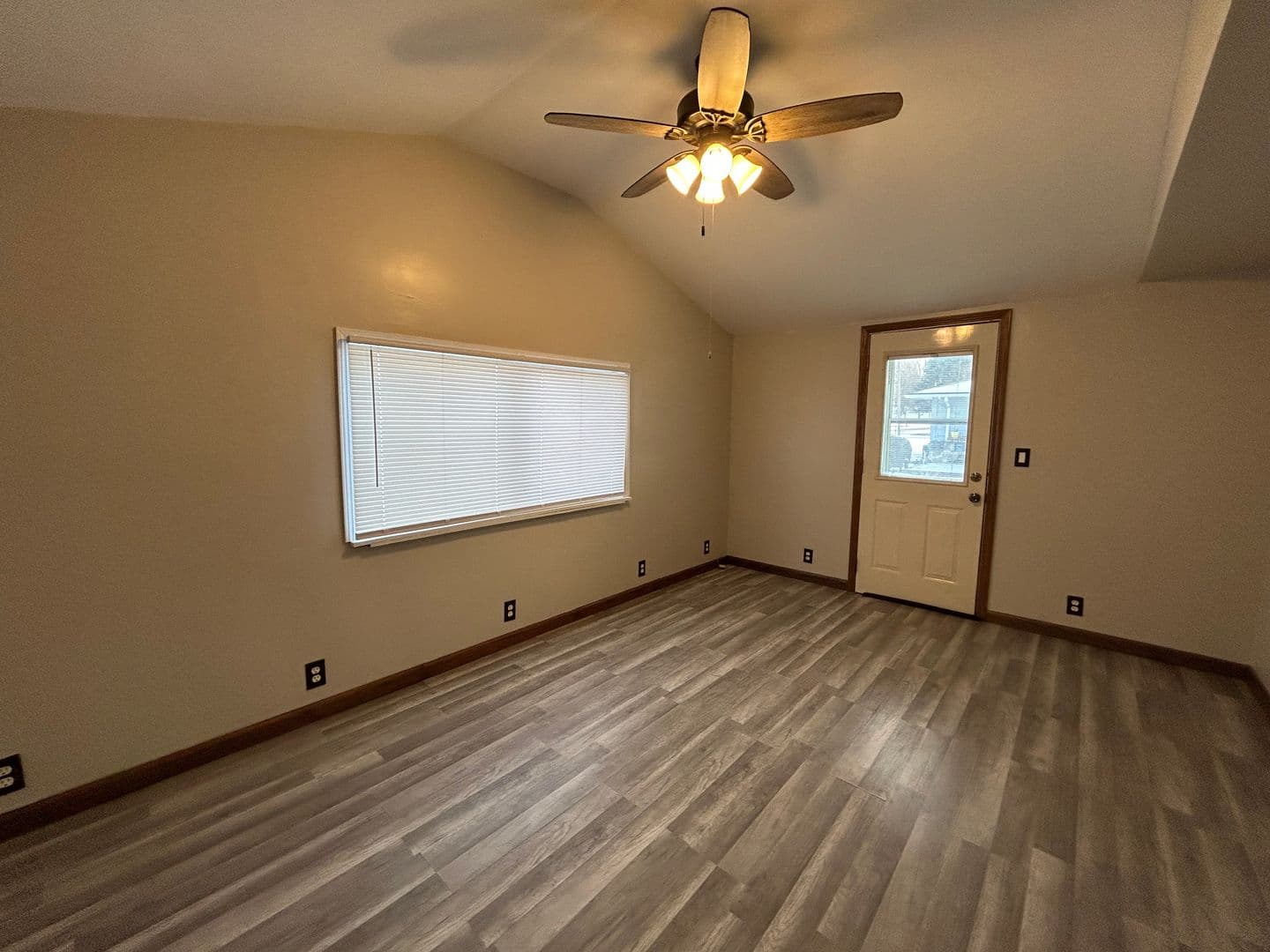 Lagrange House: 360 Parkway St