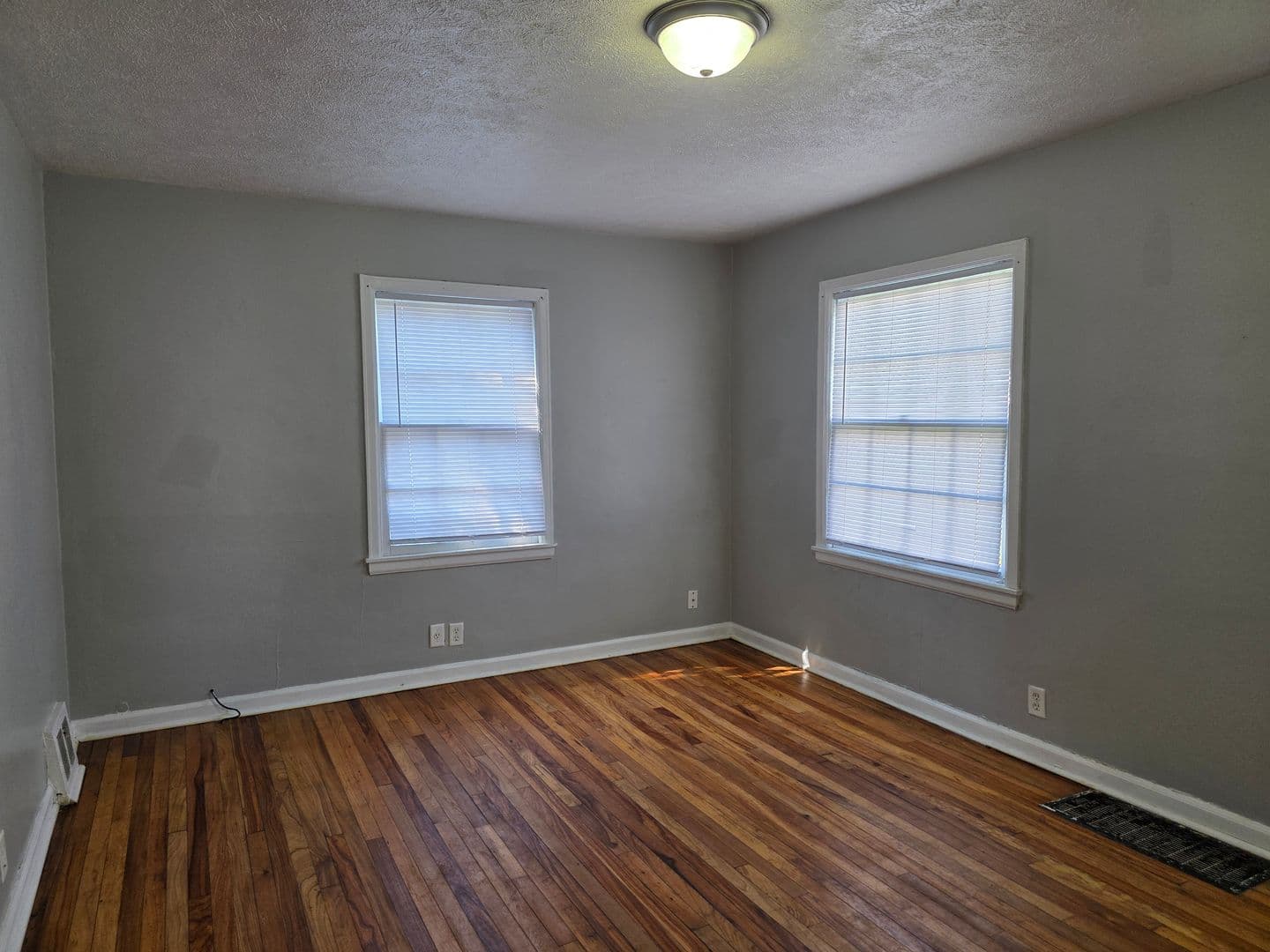 South Bend House: 1236 Terrace Ave