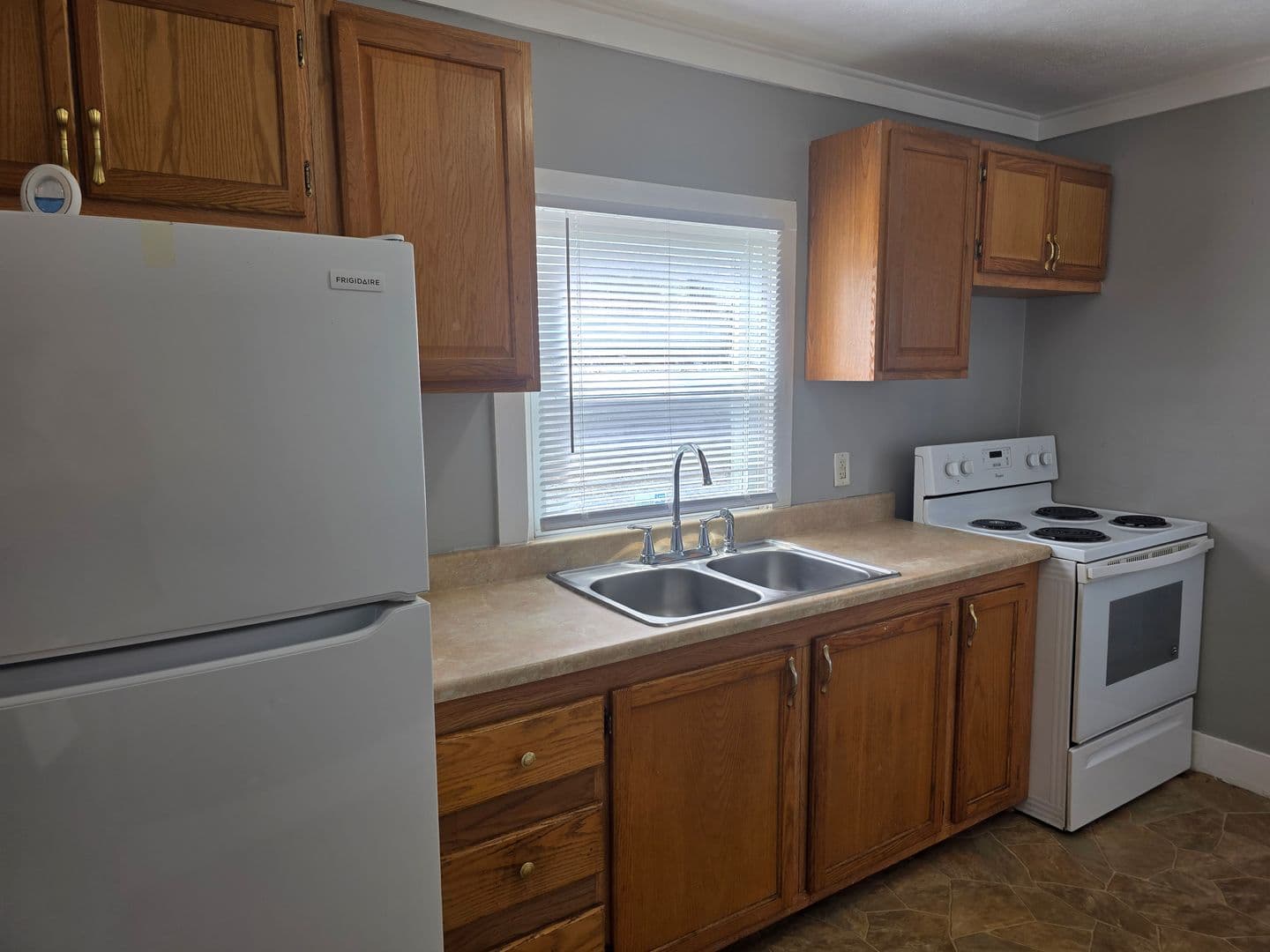 South Bend House: 717 Huey St