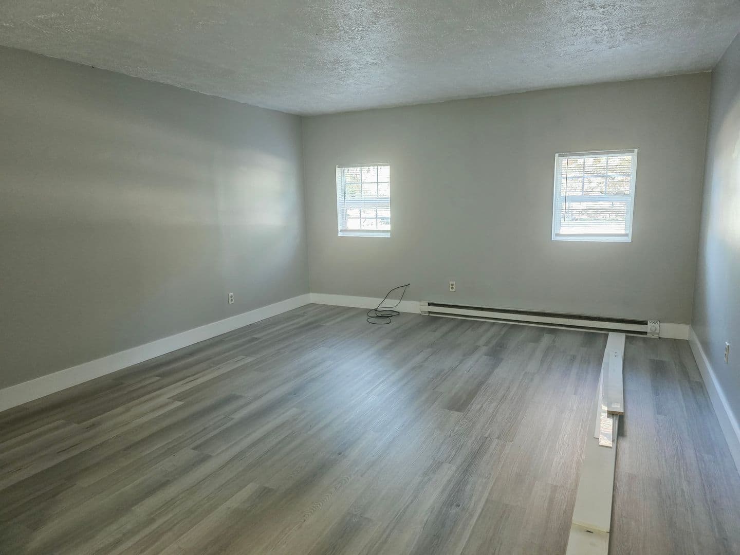 Elkhart Apartment: 310 Division St